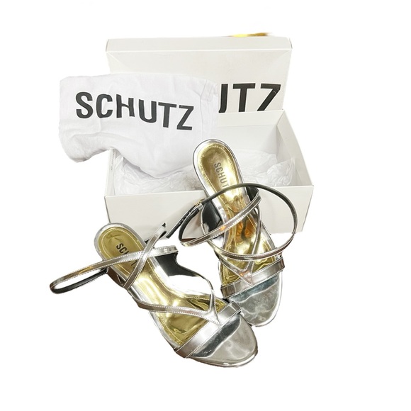NWT SCHUTZ Stephanie Block Heels Strappy Women's Sandals Spechio Metallic Silver - Picture 3 of 10